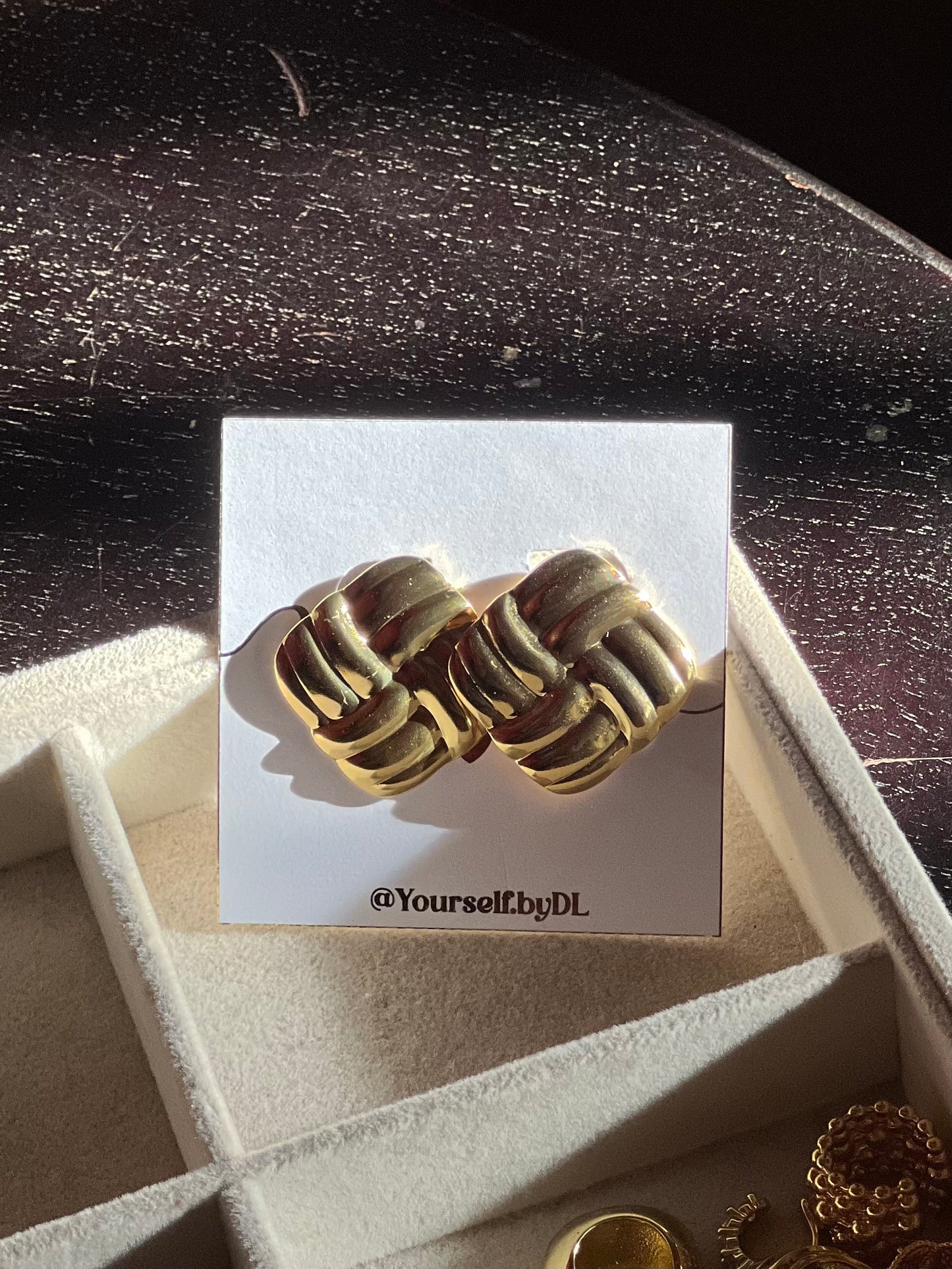 Aritos dorados grandes