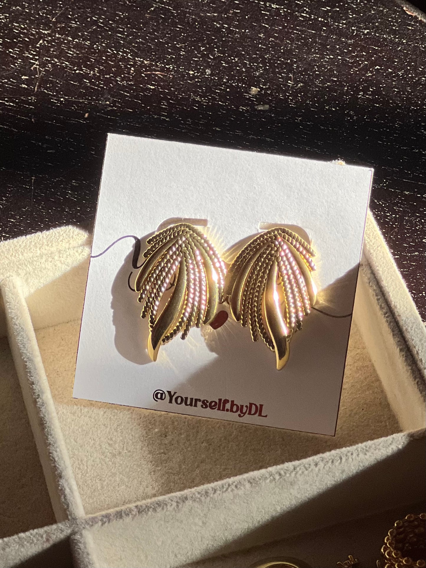 Aritos cascada dorada